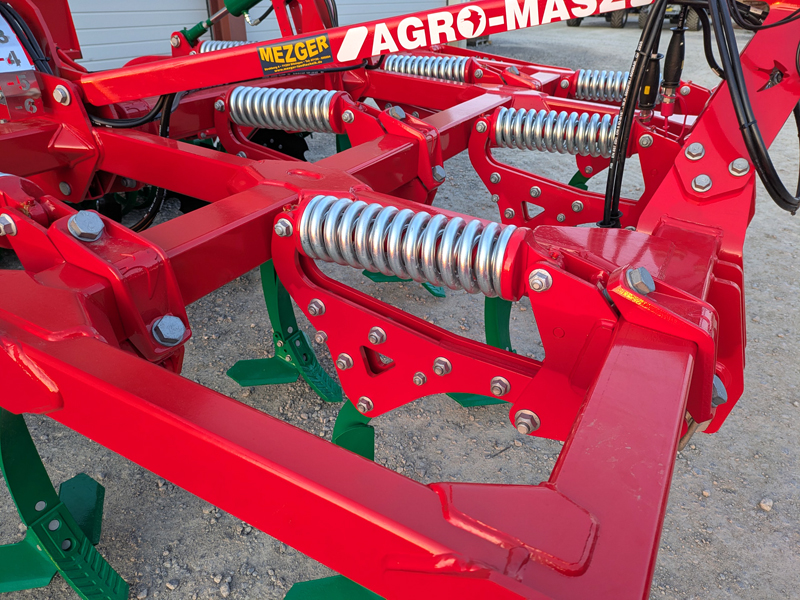 Agro-Masz Grubber Runner30